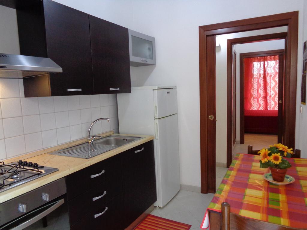 Casa Luigi Sergio - Affitto Breve Apartamento Santo Stefano di Camastra Quarto foto
